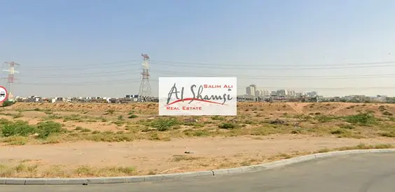 للبيع أرض تجارية في منطقة الدبدبة شمال
