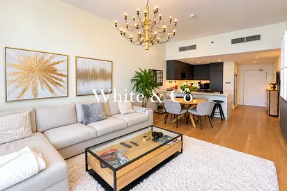 Golf View | Fully Upgraded | Large Terrace
