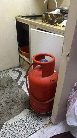 Gas cylinder