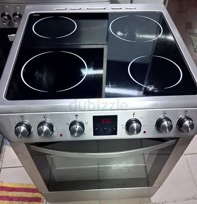 Hoover Full Electric Ceramic Cooker. 60Cm.