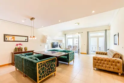 Type F | Close to Mall | High Floor