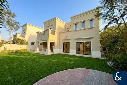 4 Bed+Maid | Double Height Ceilings | Yasmin