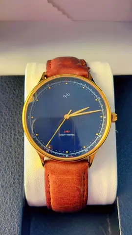 About Vintage 1969 Men's Classic Gold Case Watch with Brown Leather Strap