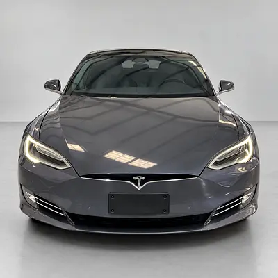 Tesla Model S 90D 2017 | GCC Specs | Silver with White