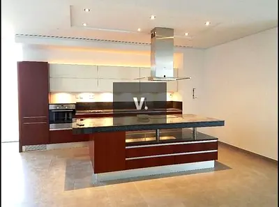 Amazing View | Popular Layout | Vacant Now