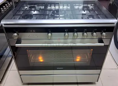 Siemens iQ500 Top Gas oven Electric Cooker Range. Made Italy. SIZE 90×60Cm.
