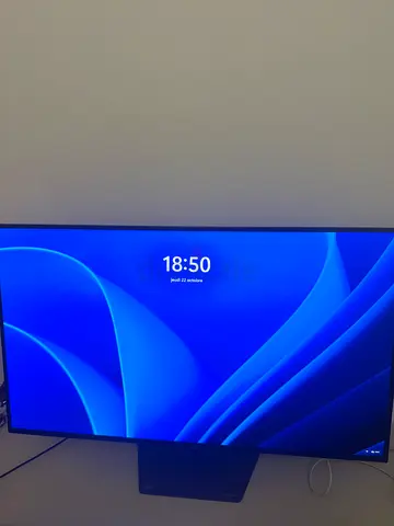 LG UltraGear Dual-Mode Gaming Monitor, 32" 4K UHD OLED Display, 240Hz Refresh Rate, 0.03 (GtG)