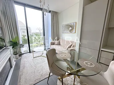 Fully Furnished | Low Floor | Vacant