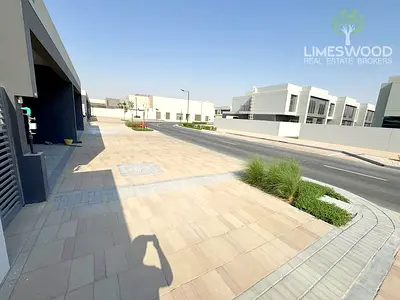 Modern Community Living | 3BR Semi-Detached Villa
