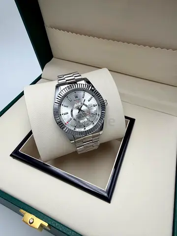 Stainless Steel Men's Automatic Watch with Silver Dial