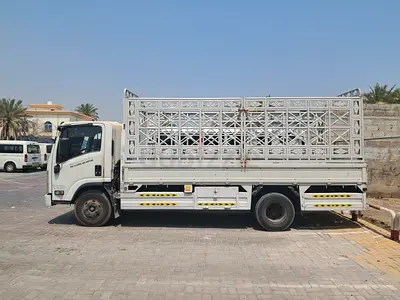5 Ton truck Izuzu 2015 model