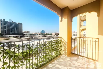Fully Furnished | Occupy Now | Spacious | Jumeirah