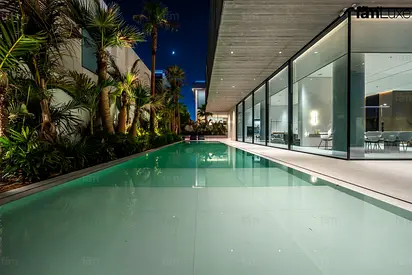 freehold, 6 bed, minimalist, basement, rooftop