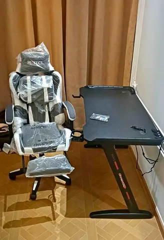 Gaming chair with matching gaming desk — brand new