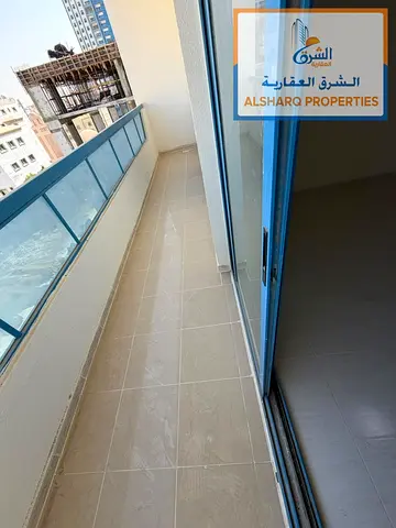 3️⃣ Apartment for annual rent in Ajman (Al Rumaila 1 – New Building) Apartment Details: Very spacious one-bedroom apartment with a living room, 2 ba