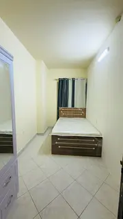 Partition available al Mamzar nearby al Qiyadah metro