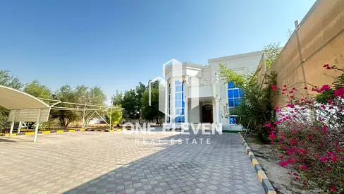 5BR Villa + Driver’s Room|2 Majlis | 4-Car Parking | Khalifa City A