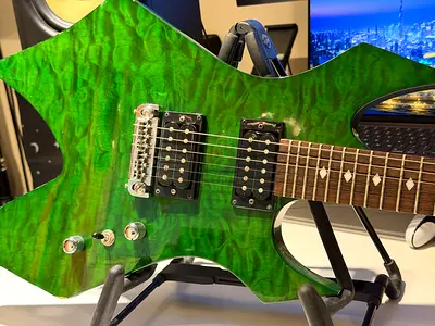 B.C. Rich 2001 Electric Guitar NJ Series Warlock Green Oak Classic!