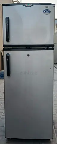 Nikai 250liter capacity refrigerator with perfect working condition