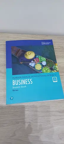 Pearson Edexcel International GCSE (9–1) Business Student Book by Ken Jones