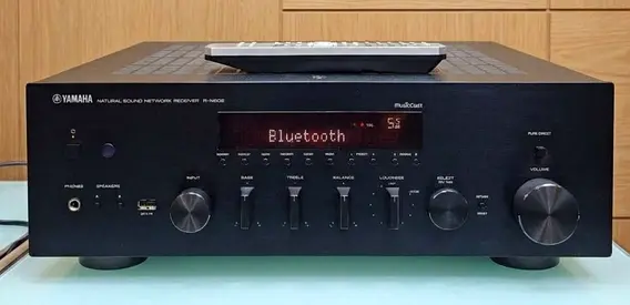 Yamaha R-N602 Network stereo receiver with Wi-Fi®, Bluetooth®, and MusicCast