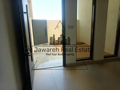 4-bedroom villa (all master bedrooms), parking, and central air conditioning – Al Salama