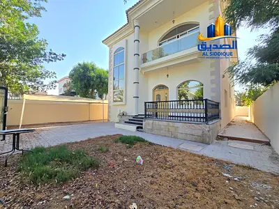 Big 4bhk villa Majlis Hall Maid Room Near Beach Area 135k