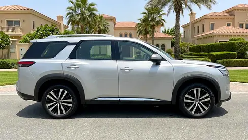 2024 Nissan PATHFINDER photo 5