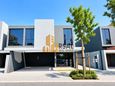4BR Brand New Spacious Villa | Middle Unit