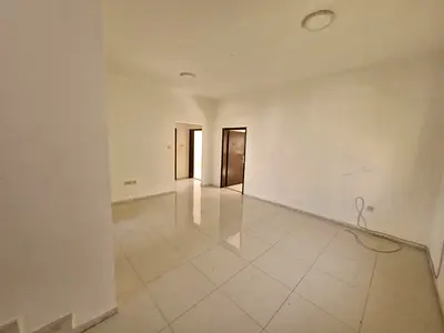 Spacious 4BR Villa with Garden & Maid’s Room | Jumeirah 1