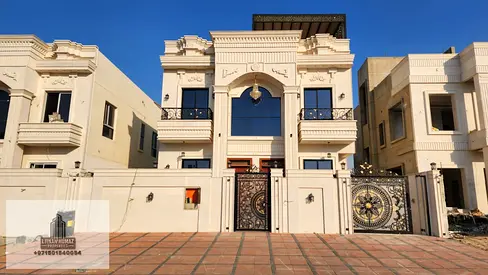 فيلا للبيع في منطقة "الحليو" شامل رسوم التسجيل - 5 غرف نوم، ومجلس، وصاله، وغرفة للخادمة. يتوفر تمويل بنكي.
