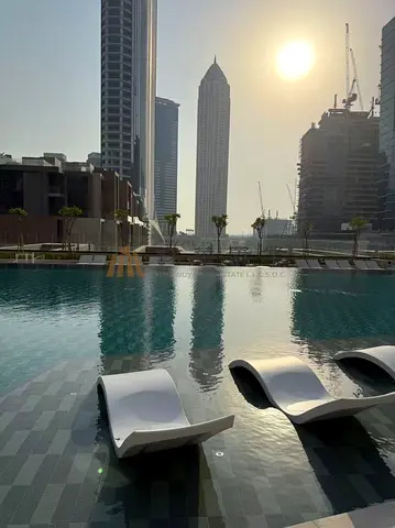 Canal View | Prime Location | Vacant Soon