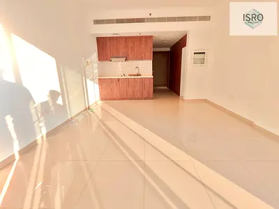 STUDIO||SPACIOUS||POOL GYM PARKING||