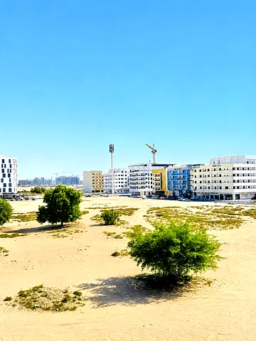 Luxury 2bhk 3washroom with balcony Waldrop cover parking al jada out side Sharjah
