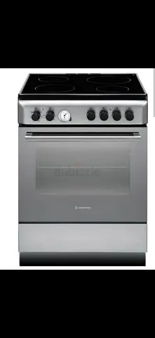 Ariston freestanding electric cooker with ceramic hob and oven - stainless steel