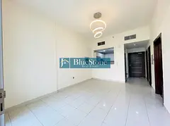 One Bed with Parking | Large Balcony