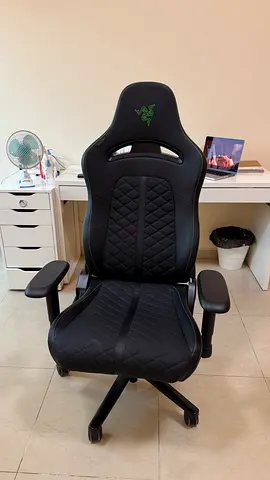 Razer gaming/office chair - black, ergonomic, excellent condition