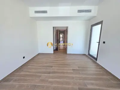 Modern 4BR Townhouse for Family & Guests l Spacious