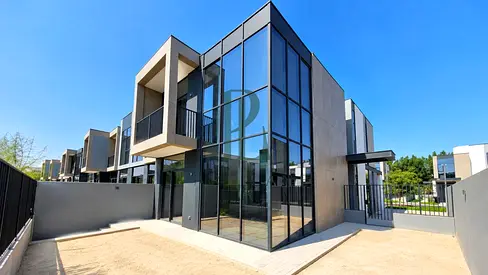 Greenbelt View | G+1 | 4BR+Maids| Single Row