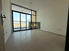 Bright 1BR Apartment | Balcony | Downtown City View