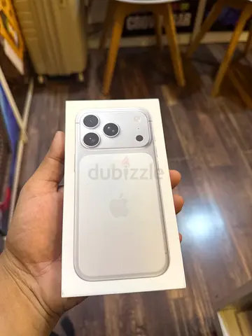 Apple iPhone 17 pro Silver Color