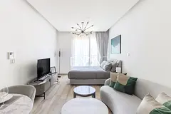 FULLY FURNISHED | PRIME LOCATION | COMMUNITY VIEW