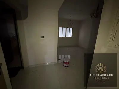A family apartment for annual rent in a prime location in Al Jurf 3, near the Chinese market. The a