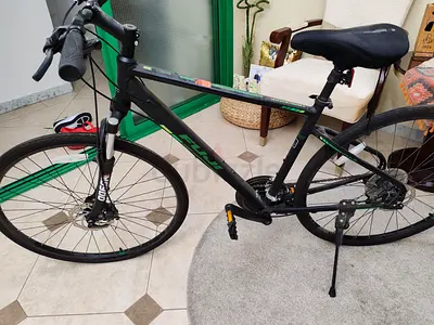 Fuji Road Bike Hybrid 29 Size