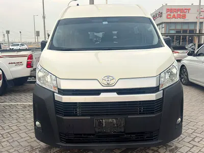 Toyota Hiace GLX 2025 GCC Specs