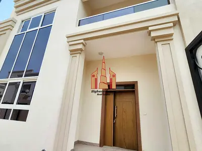 5 Bed room hall Majlis big villa Maids room like new in sharqan