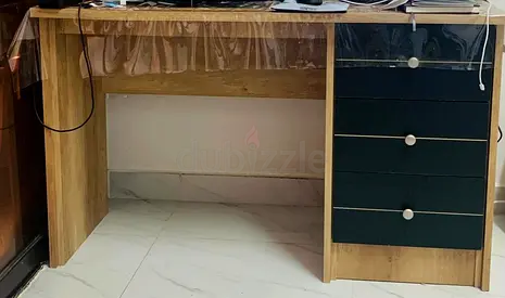 Kids Study desk for sale