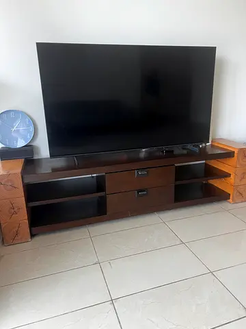 TV Stand (Good Working Condition)