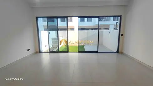 Premium 4BR | Spacious | With Landscape