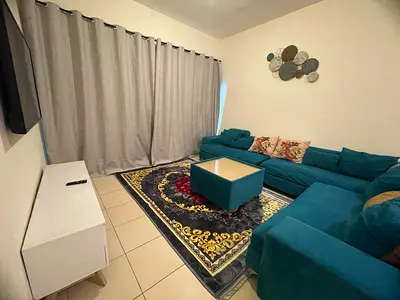 Furnished One-bedroom apartment for monthly rent in Ajman – Al Rashidiya – Ajman One Towers | Tidy furnishings | Includes utility bills and internet